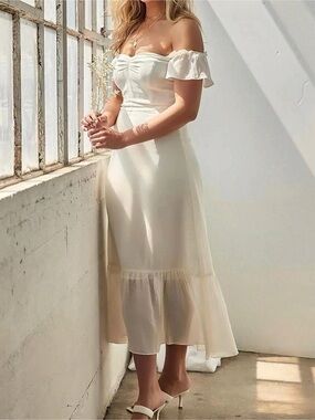 Butterfly Dress Off-Shoulder Midi in White Size 4 Like New
